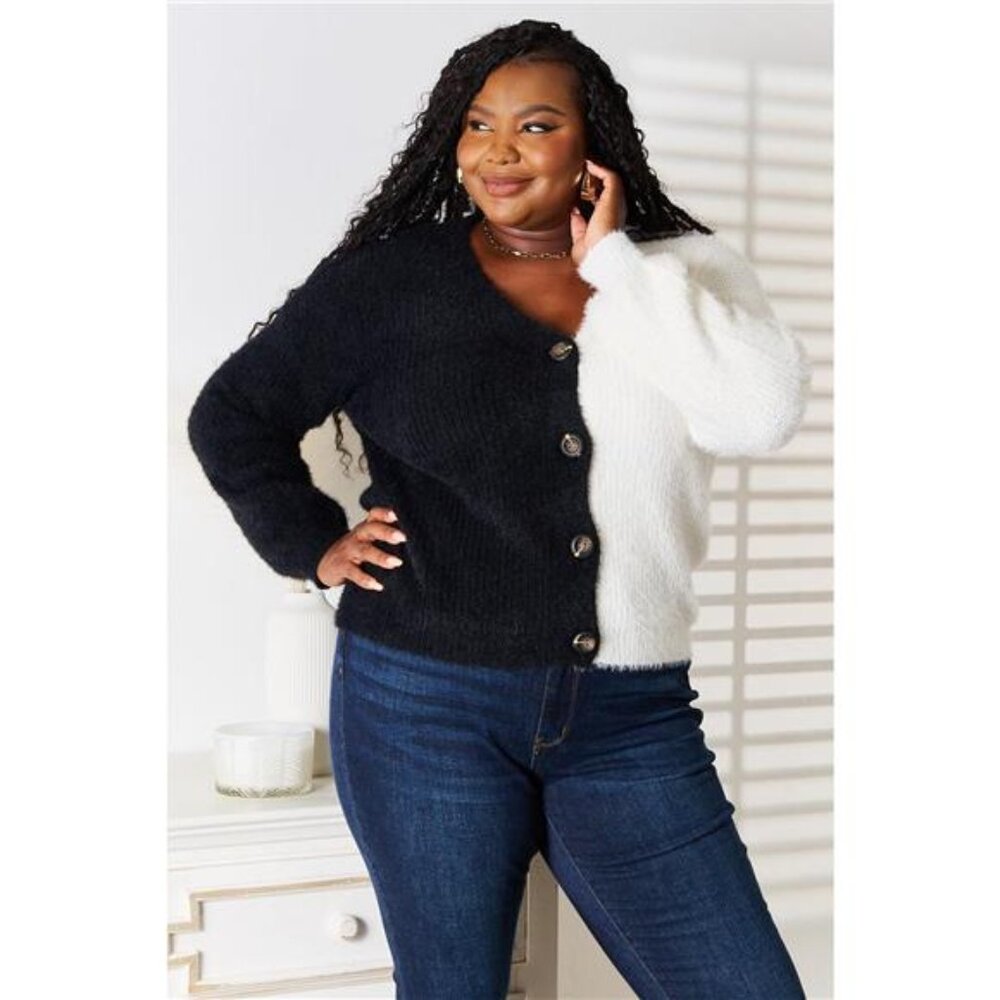 Angel Wings Woven Right Contrast Button-Front V-Neck Cardigan